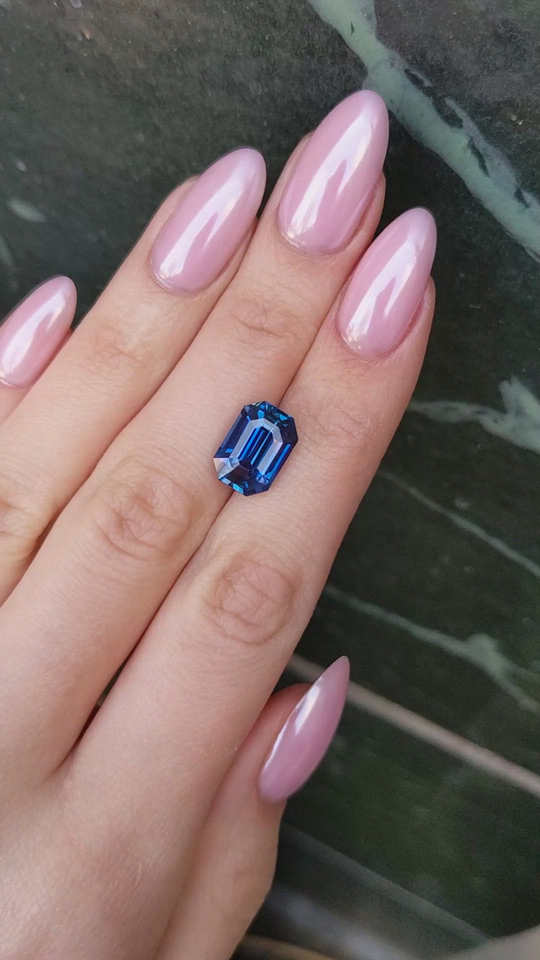 8.17 Ct. Blue Sapphire from Ceylon (Sri Lanka) Size Video