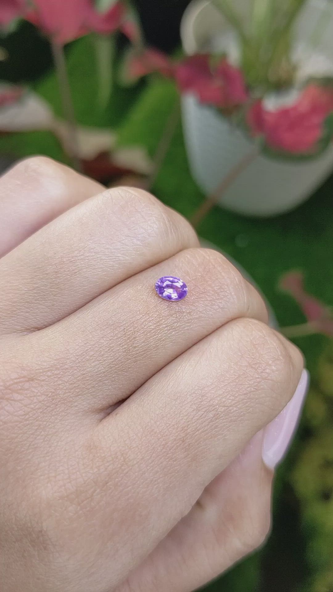 0.45 Ct. Pinkish Purple Sapphire from Ceylon (Sri Lanka) Size Video