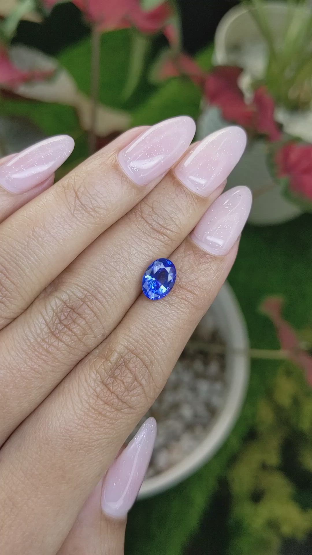 2.24 Ct. Blue Sapphire from Ceylon (Sri Lanka) Size Video