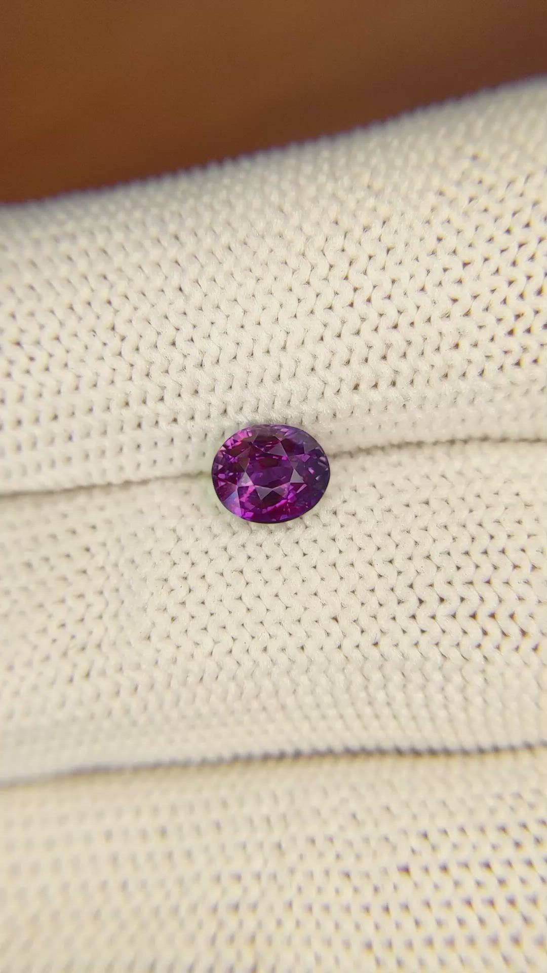 1.07 Ct. Color Change Sapphire from Ceylon (Sri Lanka) Size Video