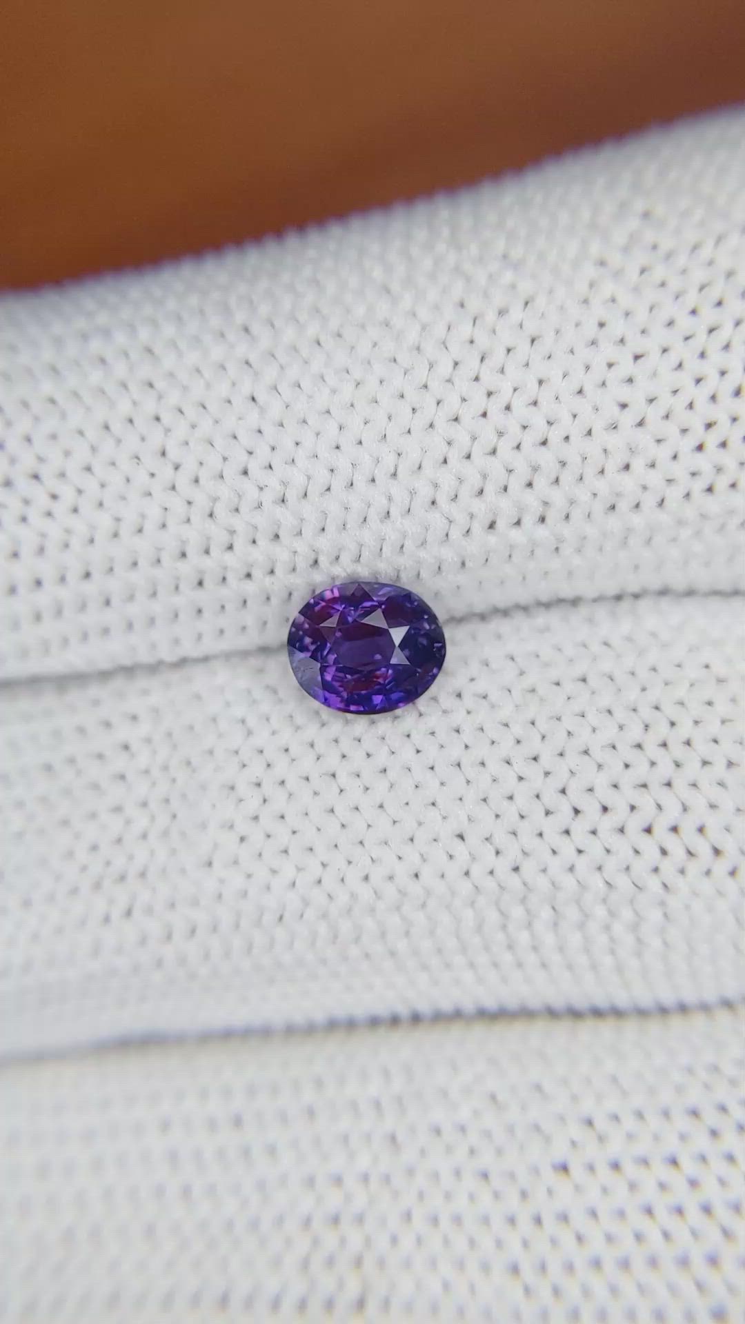 1.07 Ct. Color Change Sapphire from Ceylon (Sri Lanka) Size Video