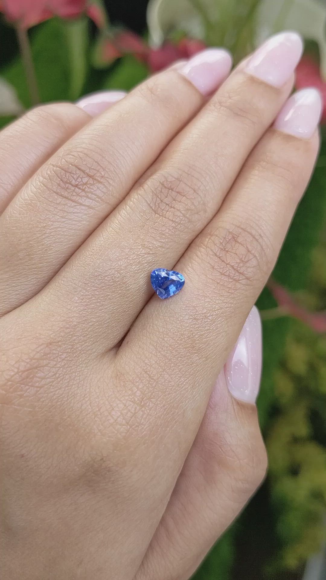 1.07 Ct. Blue Sapphire from Ceylon (Sri Lanka) Size Video