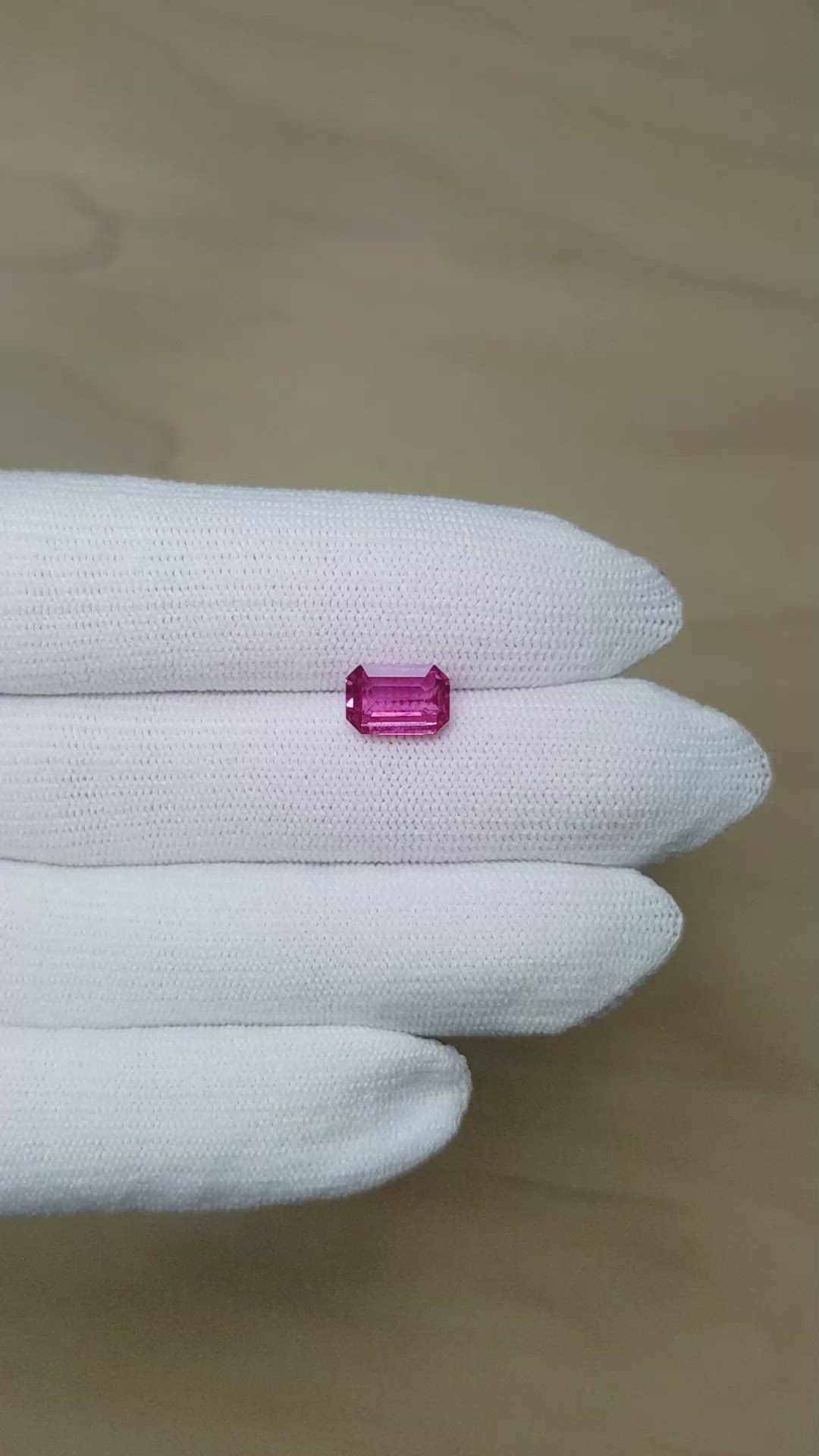 3.01 Ct. Pink Sapphire from Ceylon (Sri Lanka) Size Video