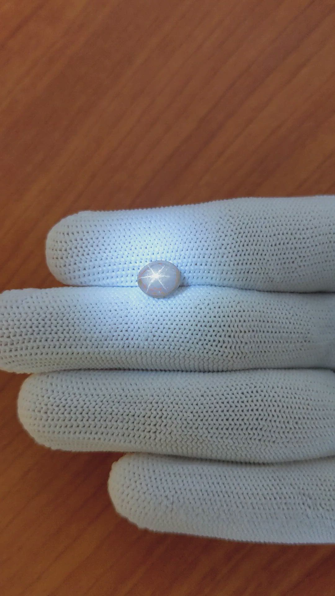 2.83 Ct. Greyish Blue Star Sapphire from Ceylon (Sri Lanka) Size Video