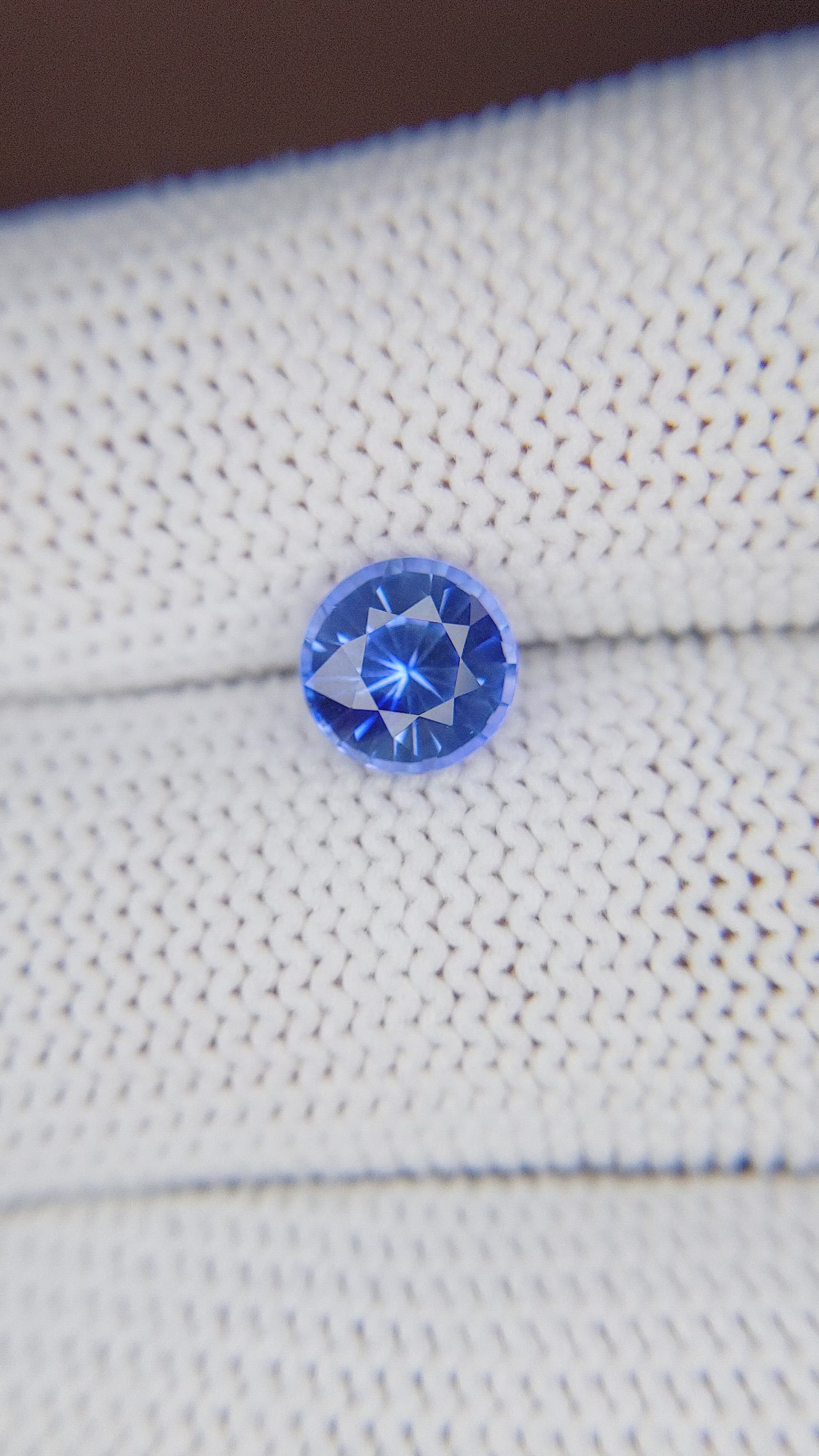 1.75 Ct. Blue Sapphire from Ceylon (Sri Lanka) Size Video