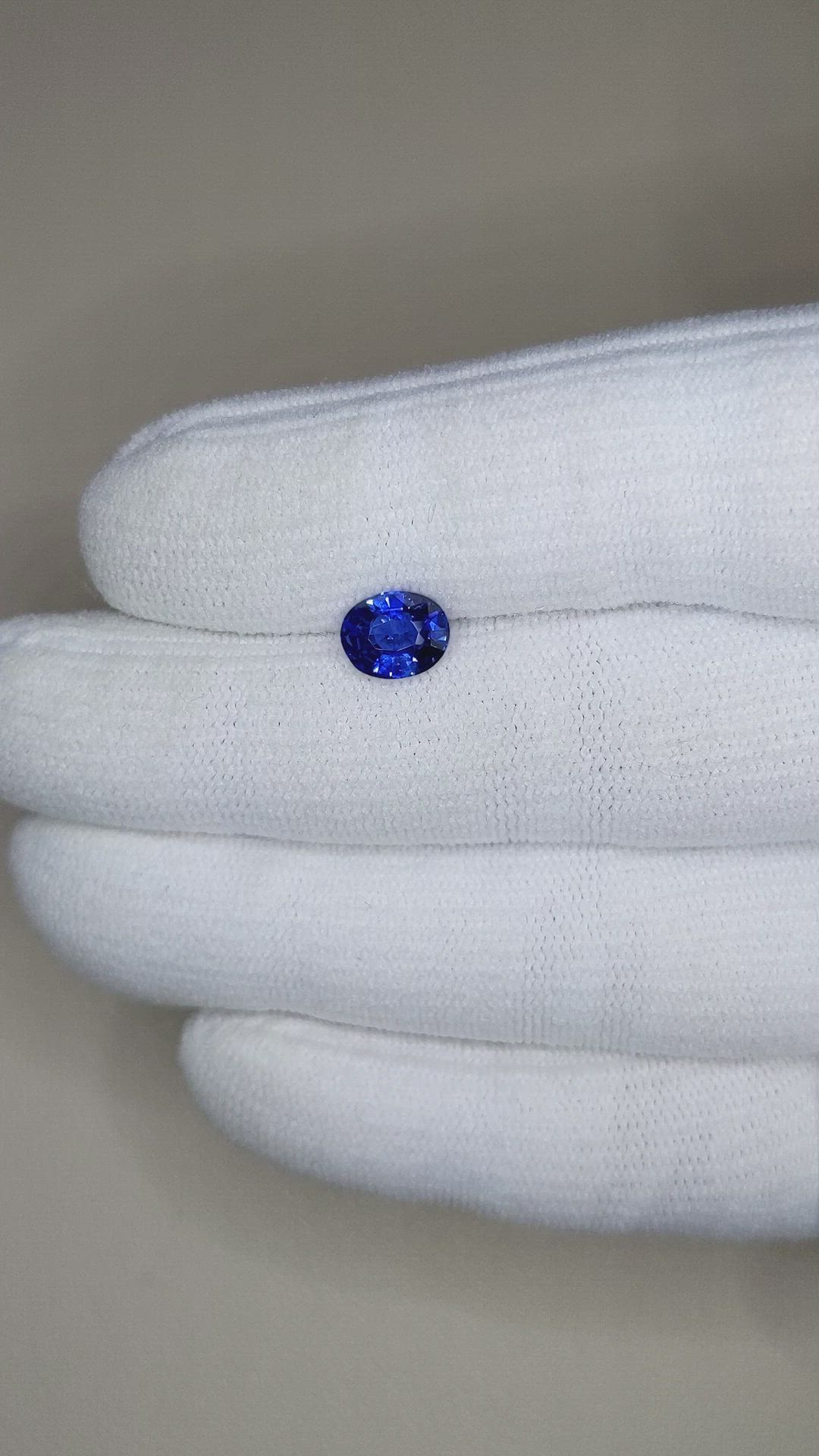 1.58 Ct. Blue Sapphire from Ceylon (Sri Lanka) Size Video