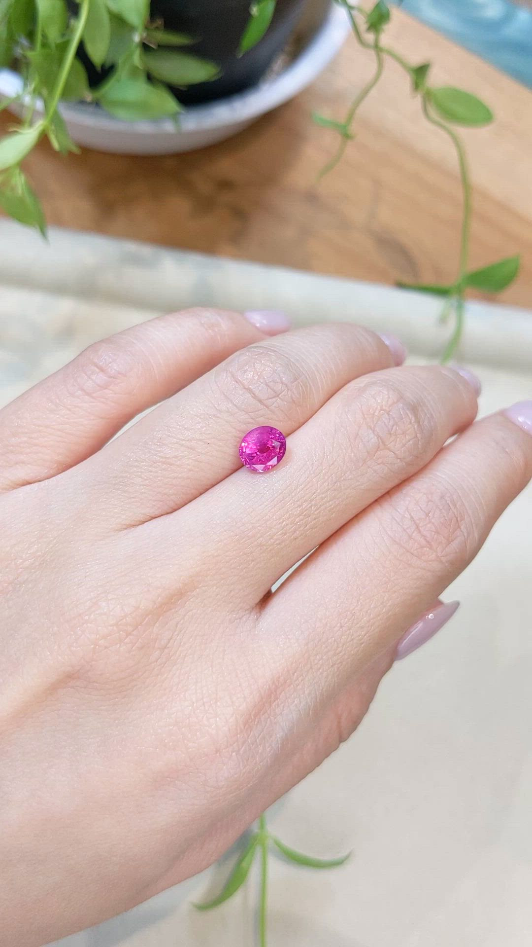 1.79 Ct. Purplish Pink Sapphire from Ceylon (Sri Lanka) Size Video