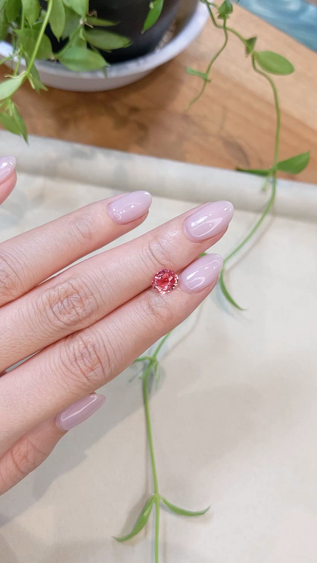 1.60 Ct. Padparadscha Sapphire from Ceylon (Sri Lanka) Size Video