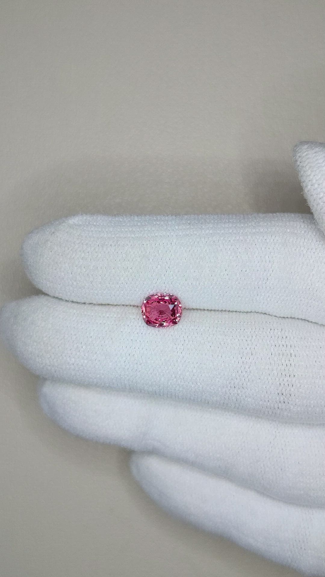 1.11 Ct. Reddish Pink Sapphire from Ceylon (Sri Lanka) Size Video