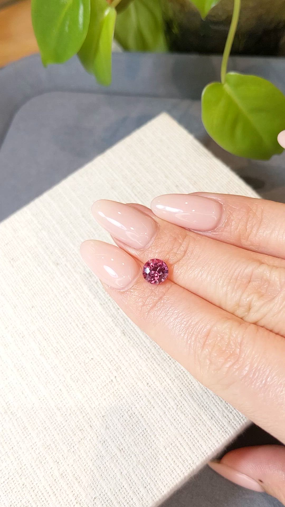 1.67 Ct. Pink Sapphire from Ceylon (Sri Lanka) Size Video