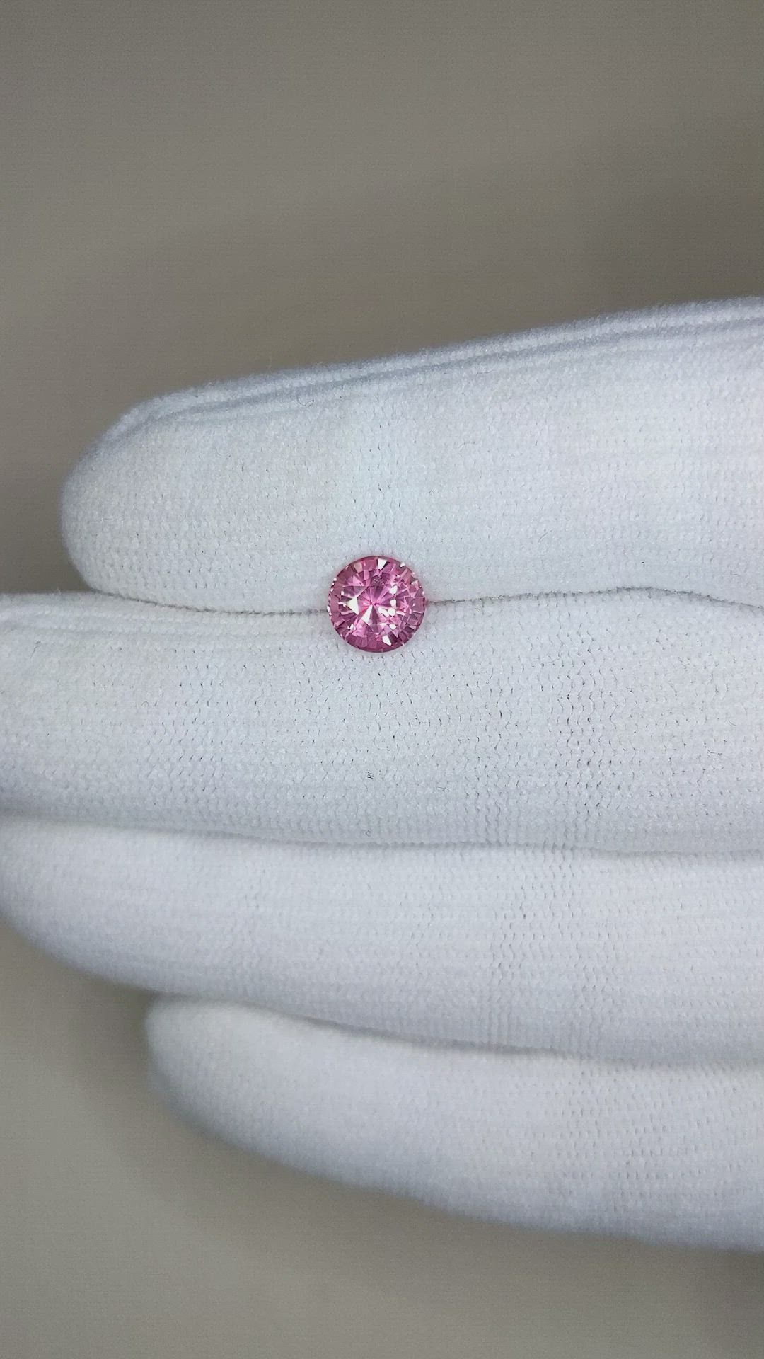 1.67 Ct. Pink Sapphire from Ceylon (Sri Lanka) Size Video