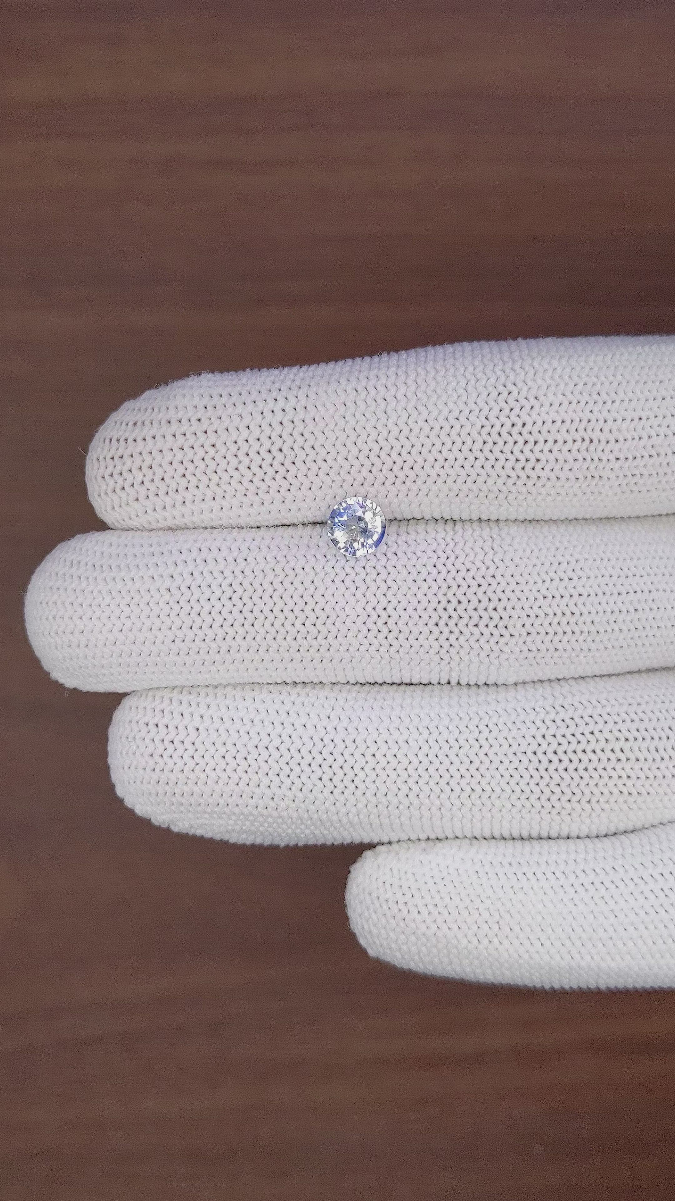 1.09 Ct. Bi Color / Parti Sapphire from Ceylon (Sri Lanka) Size Video
