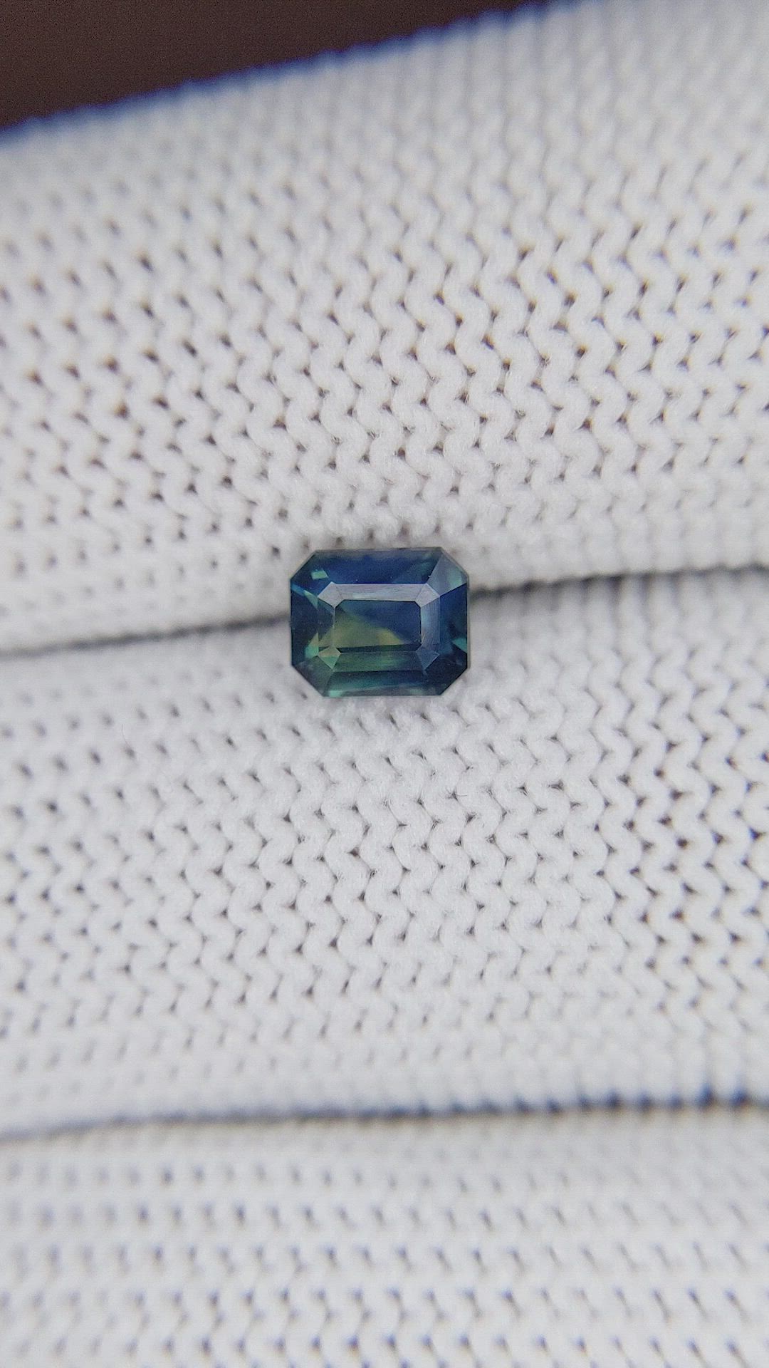 1.11 Ct. Bi Color / Parti Sapphire from Nigeria Size Video