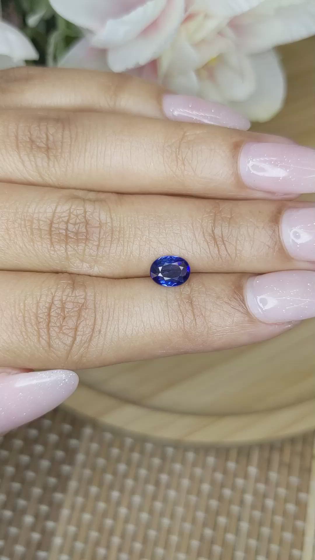1.02 Ct. Blue Sapphire from Ceylon (Sri Lanka) Size Video
