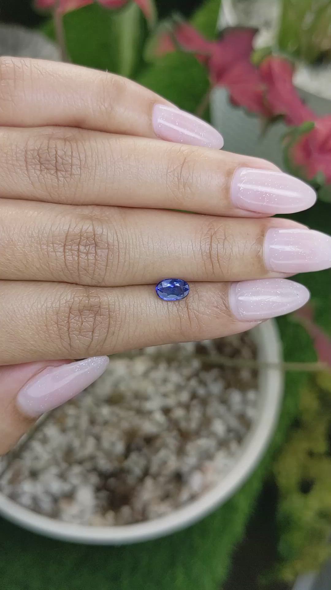 1.03 Ct. Blue Sapphire from Ceylon (Sri Lanka) Size Video