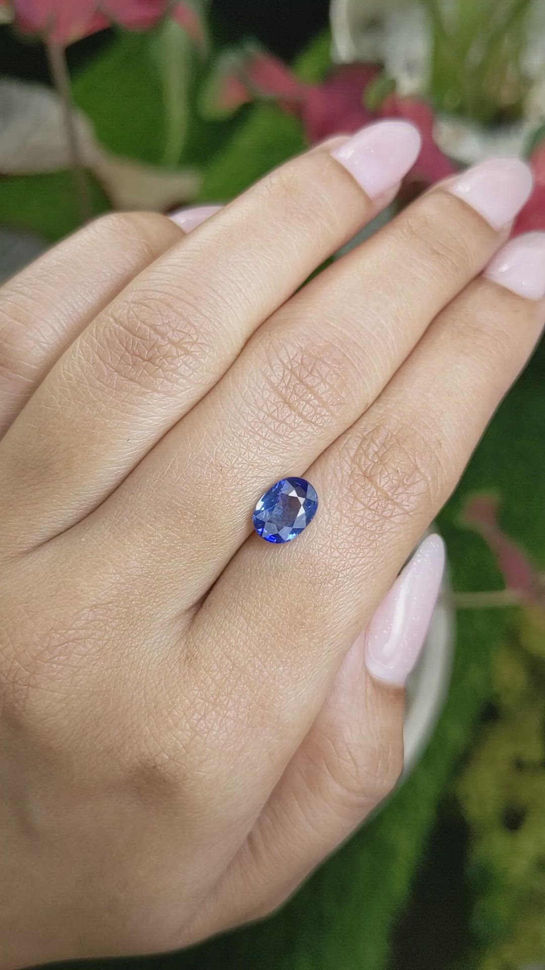 2.15 Ct. Blue Sapphire from Ceylon (Sri Lanka) Size Video
