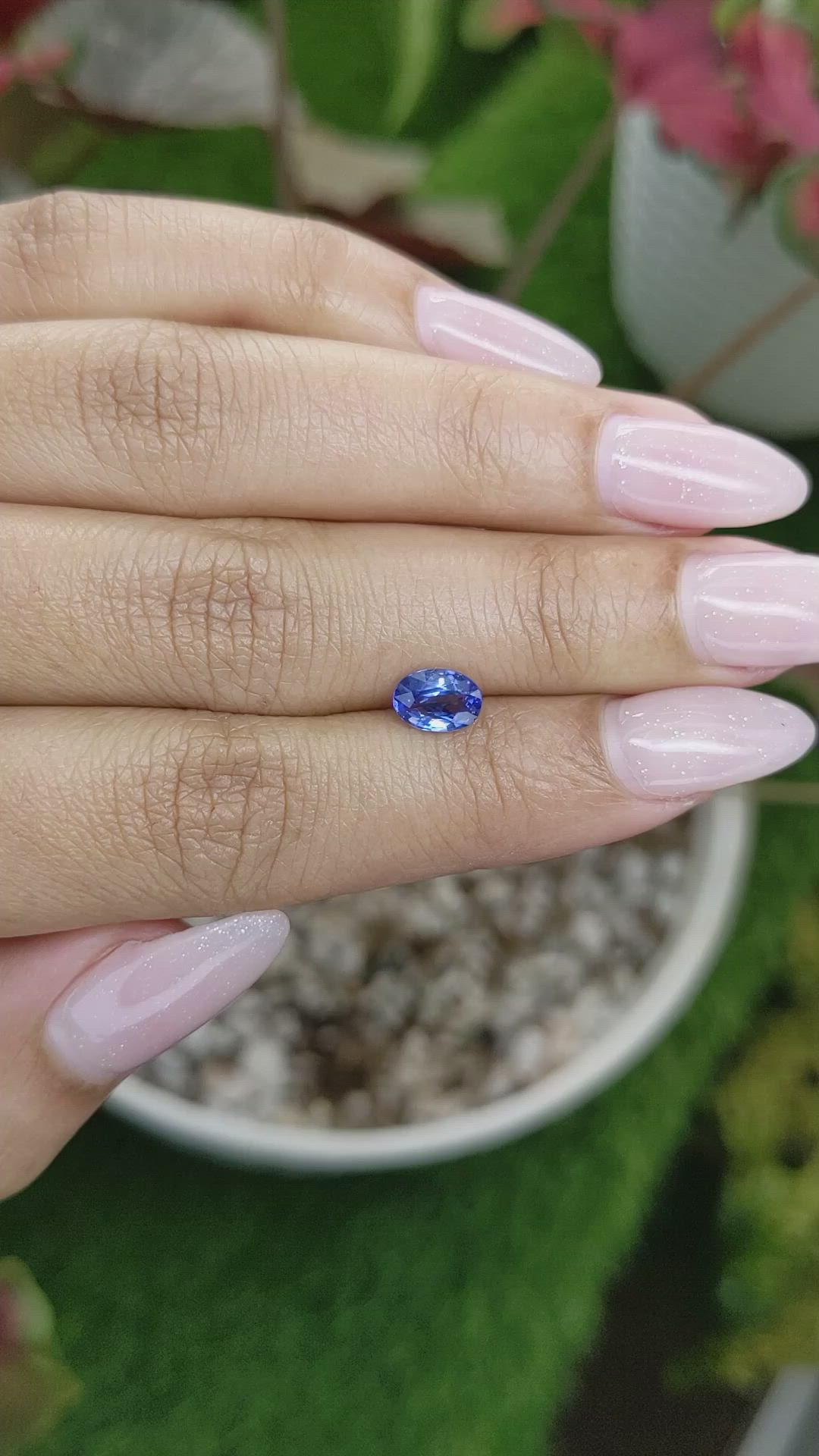 1.01 Ct. Blue Sapphire from Ceylon (Sri Lanka) Size Video