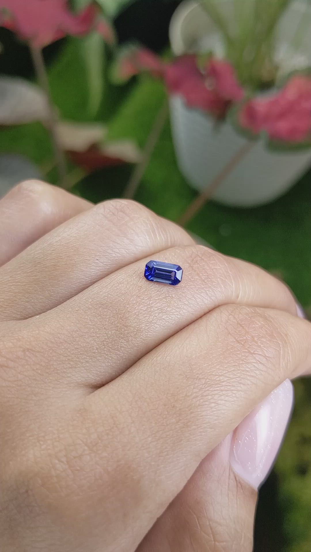 0.73 Ct. Blue Sapphire from Ceylon (Sri Lanka) Size Video