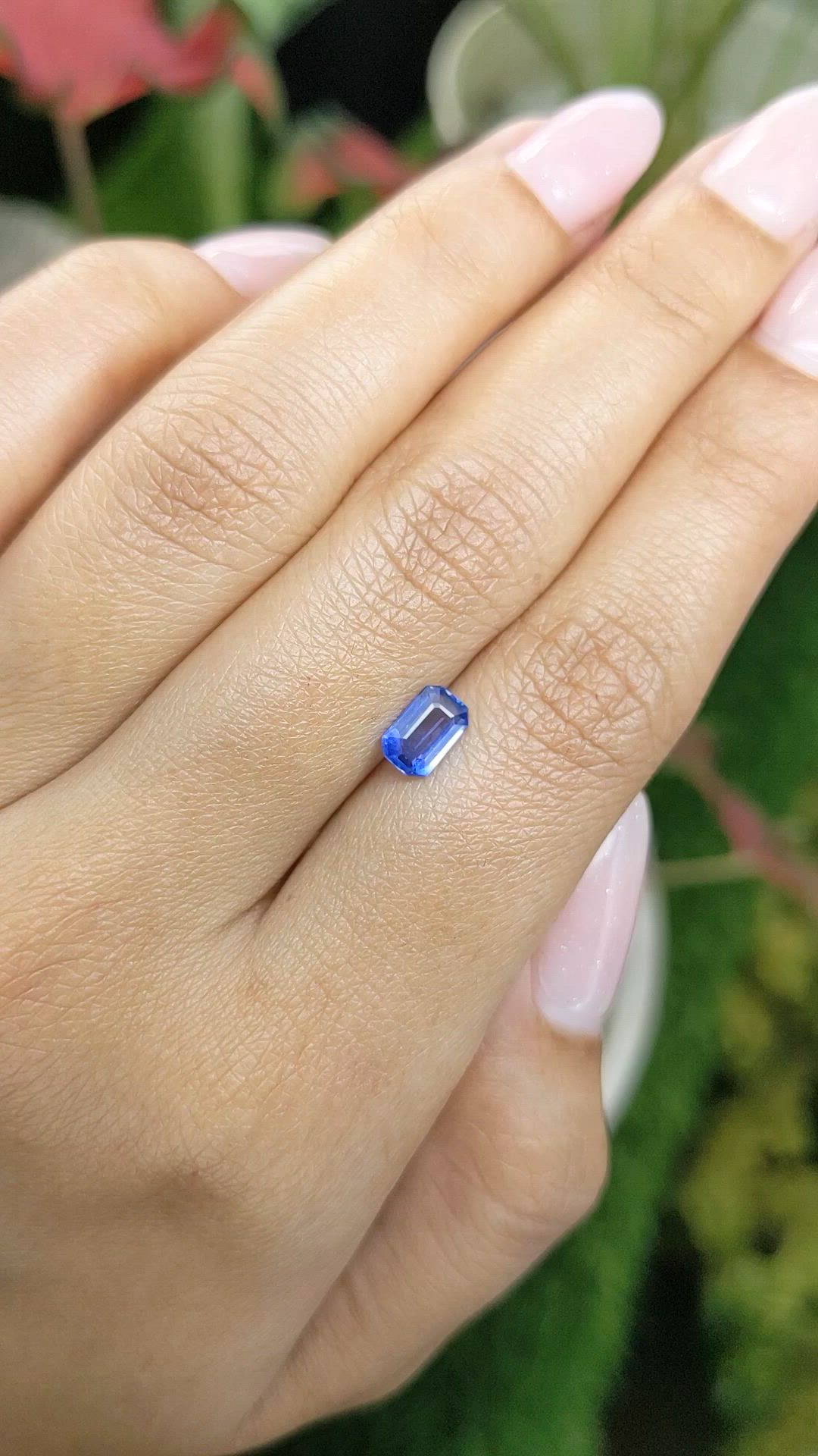 0.84 Ct. Blue Sapphire from Ceylon (Sri Lanka) Size Video