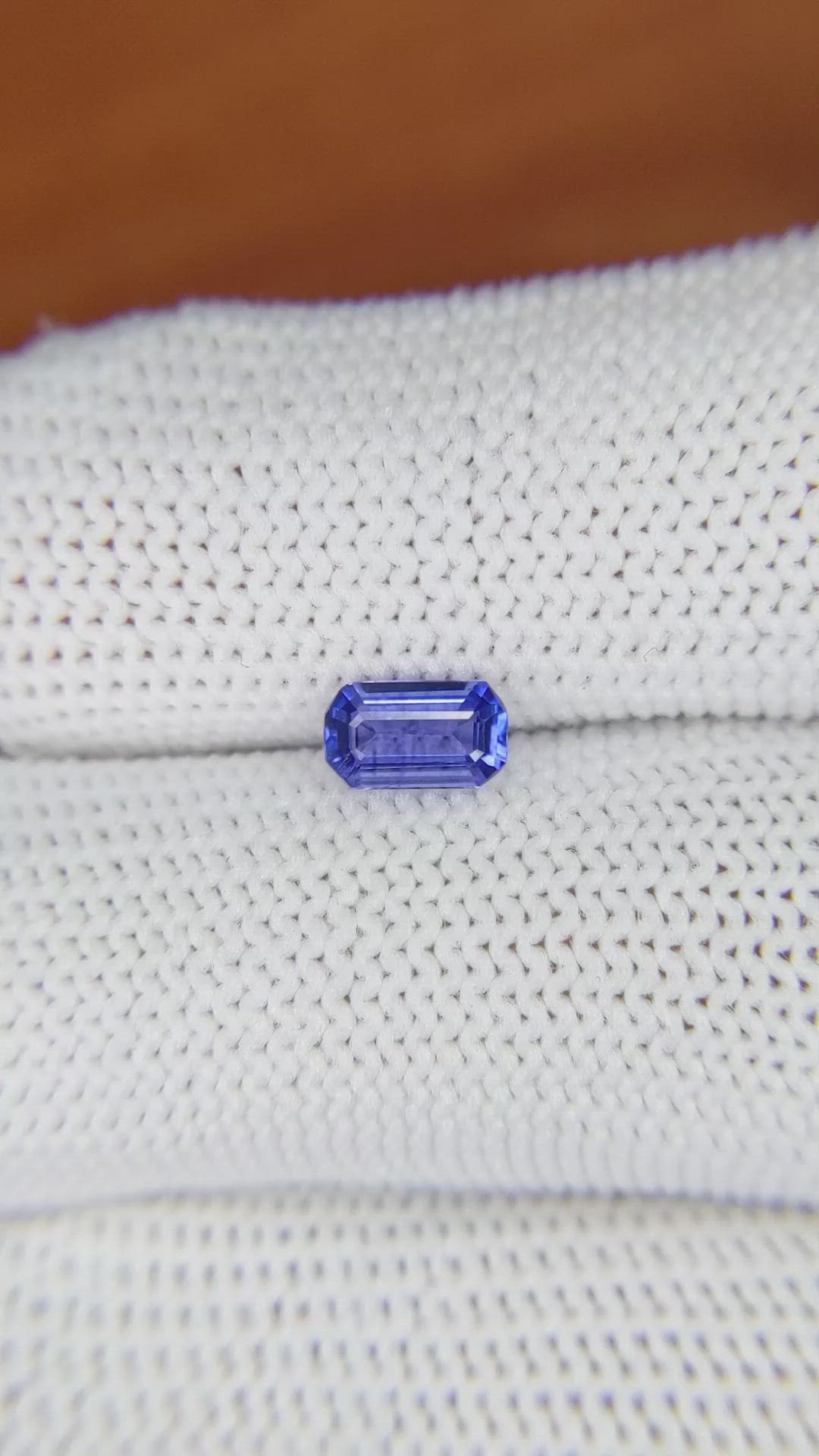 0.61 Ct. Blue Sapphire from Ceylon (Sri Lanka) Size Video