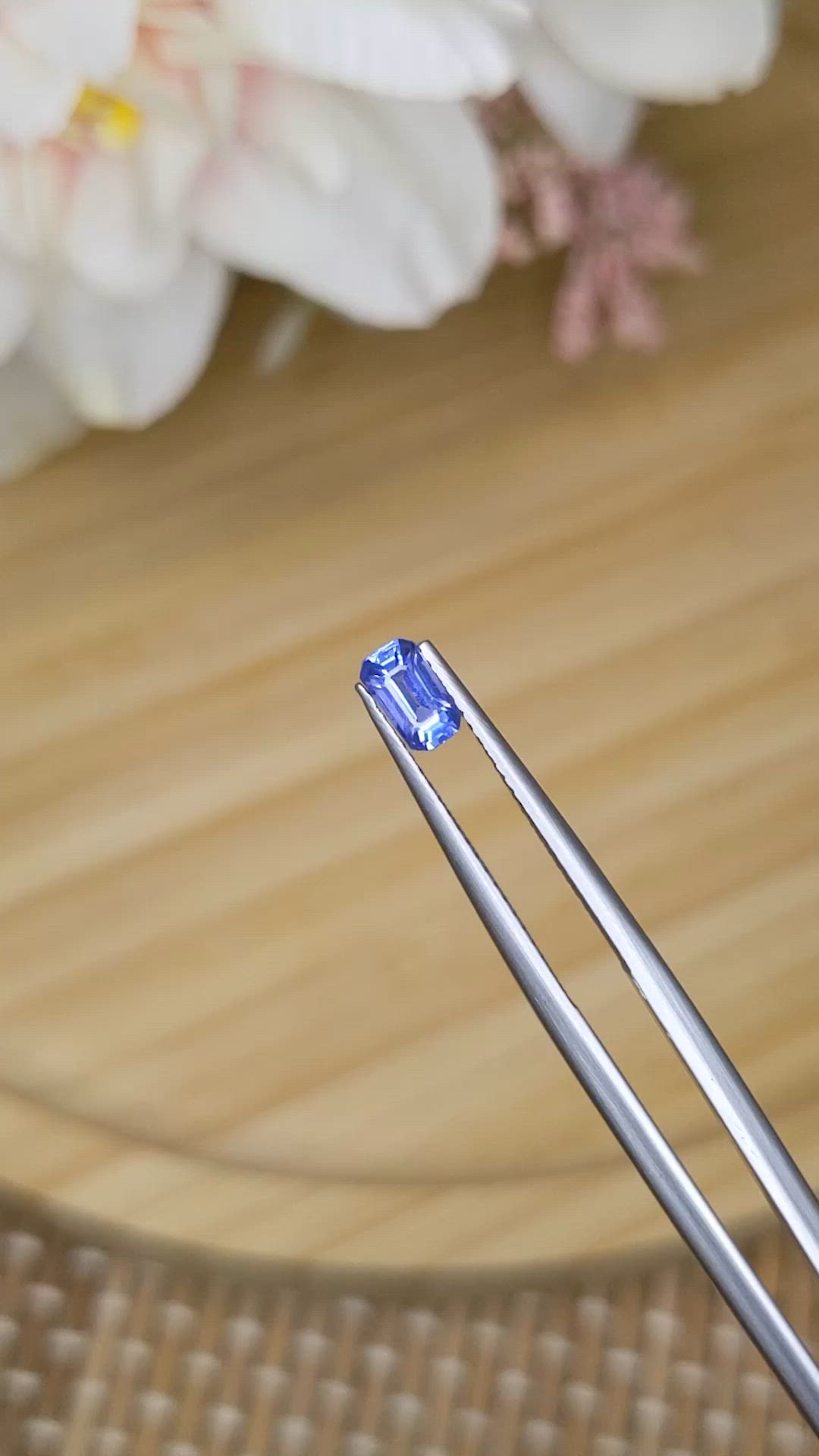 0.52 Ct. Blue Sapphire from Ceylon (Sri Lanka) Size Video