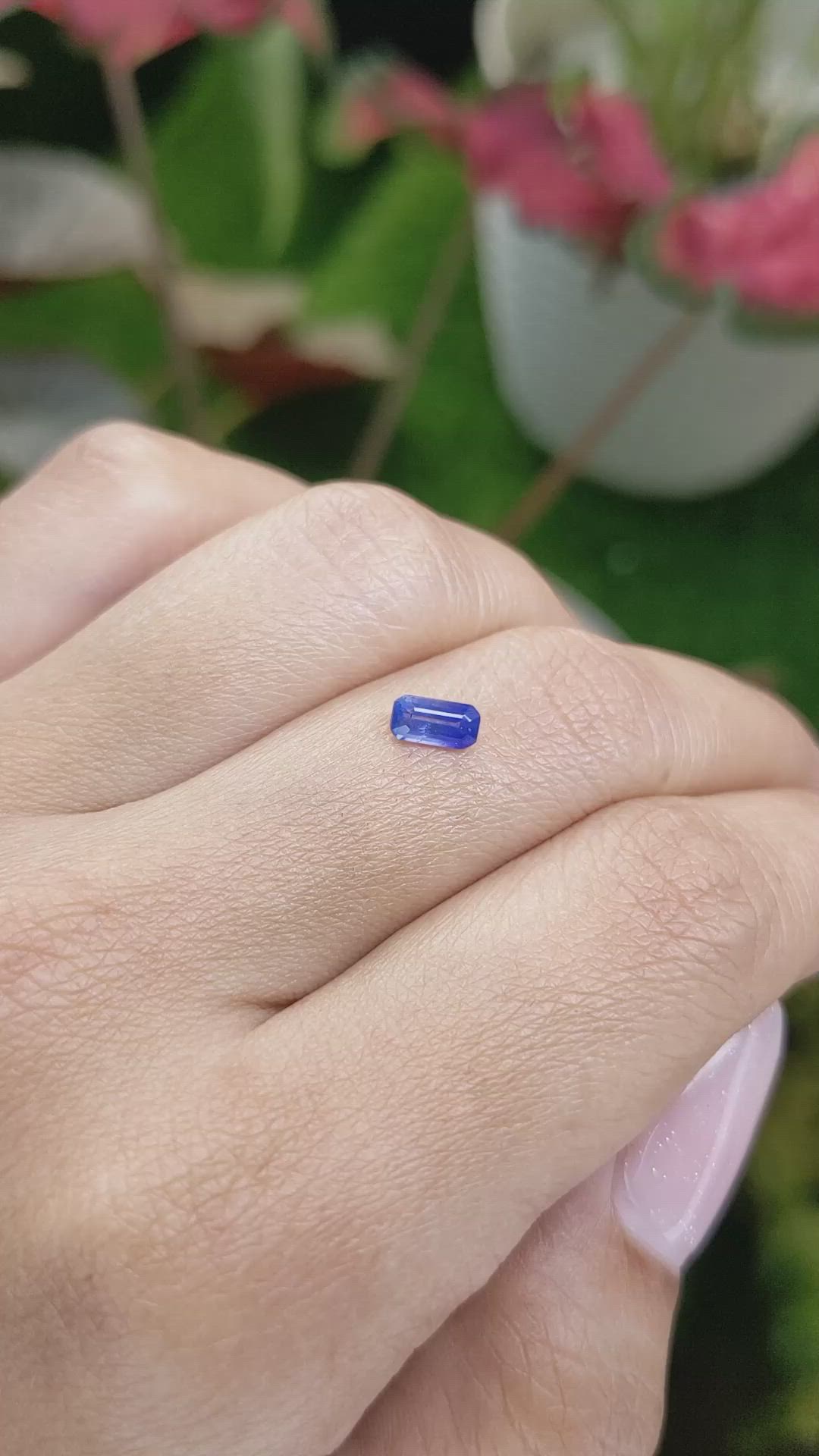 0.49 Ct. Blue Sapphire from Ceylon (Sri Lanka) Size Video