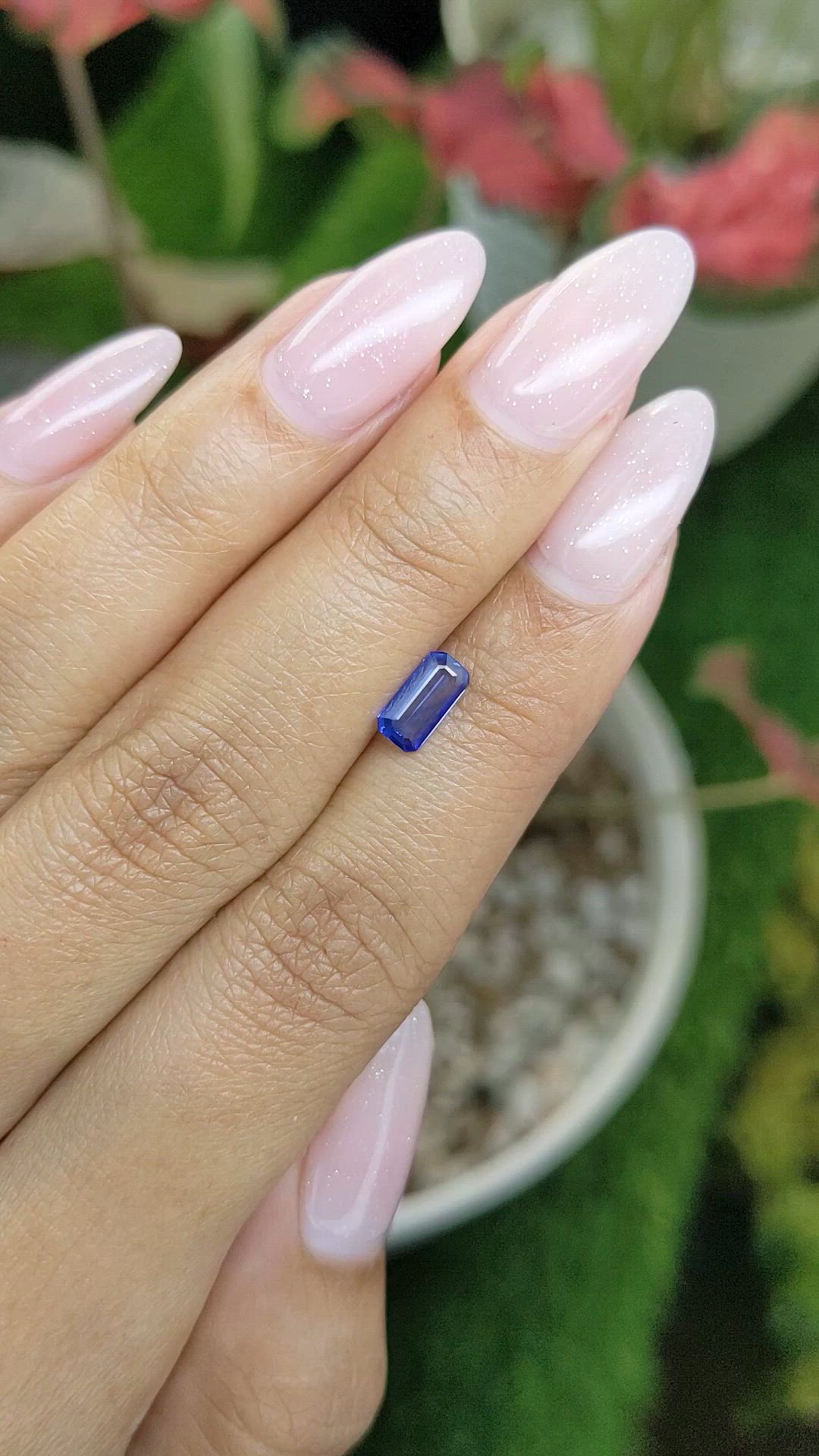 0.65 Ct. Blue Sapphire from Ceylon (Sri Lanka) Size Video