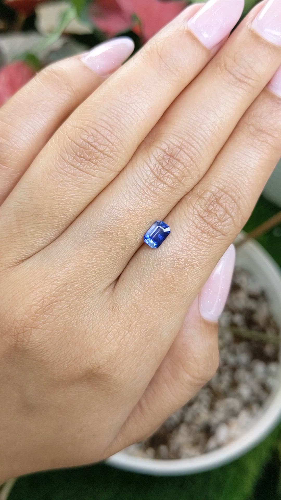 0.88 Ct. Blue Sapphire from Ceylon (Sri Lanka) Size Video