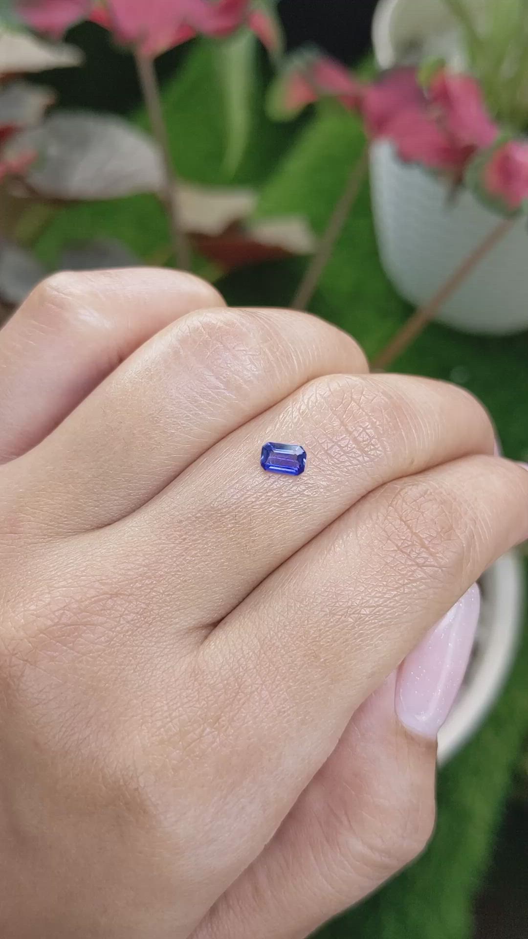 0.42 Ct. Blue Sapphire from Ceylon (Sri Lanka) Size Video