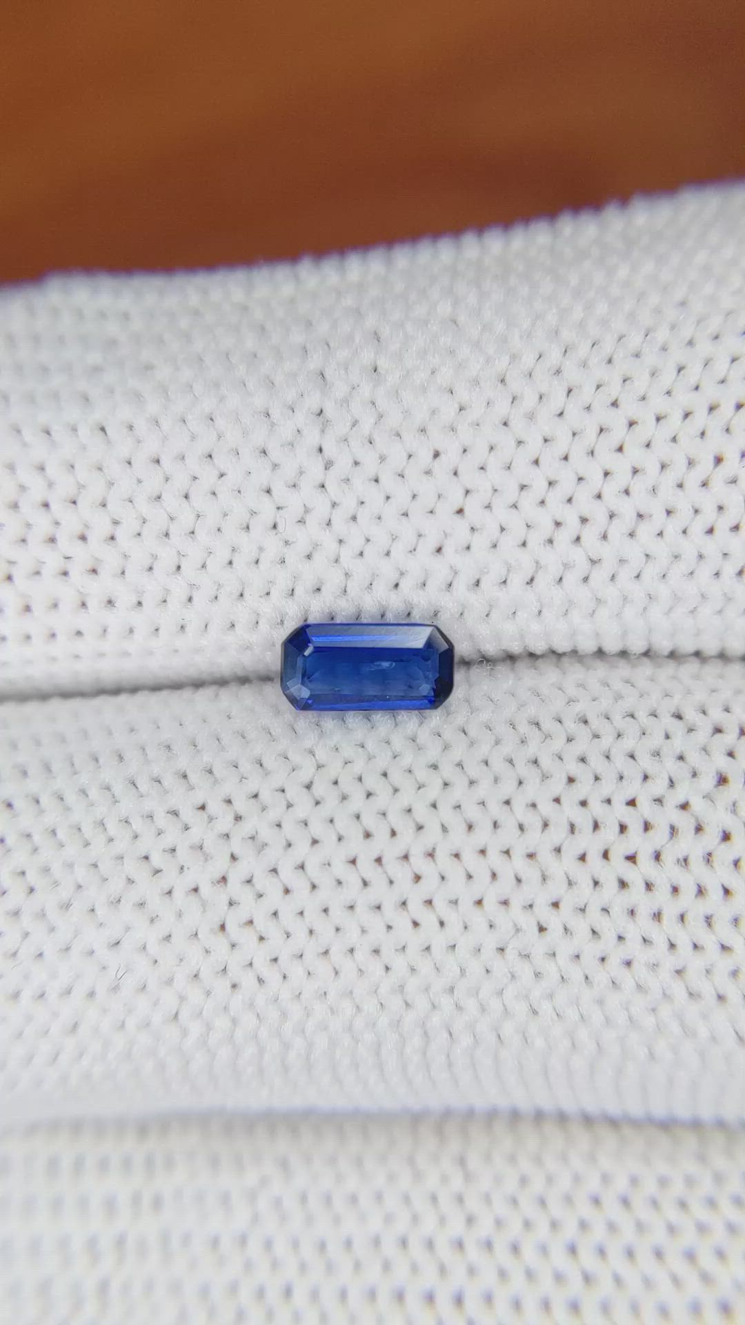 0.51 Ct. Blue Sapphire from Ceylon (Sri Lanka) Size Video