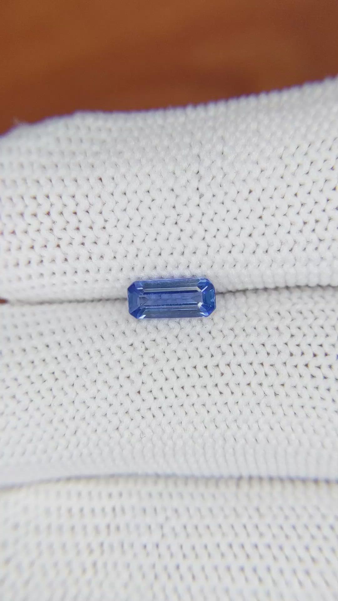 0.65 Ct. Blue Sapphire from Ceylon (Sri Lanka) Size Video