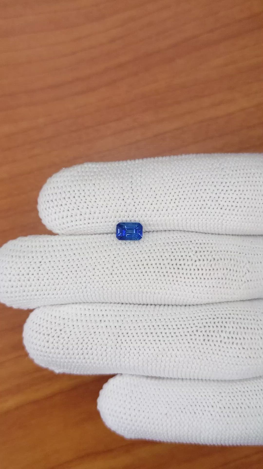 0.72 Ct. Blue Sapphire from Ceylon (Sri Lanka) Size Video