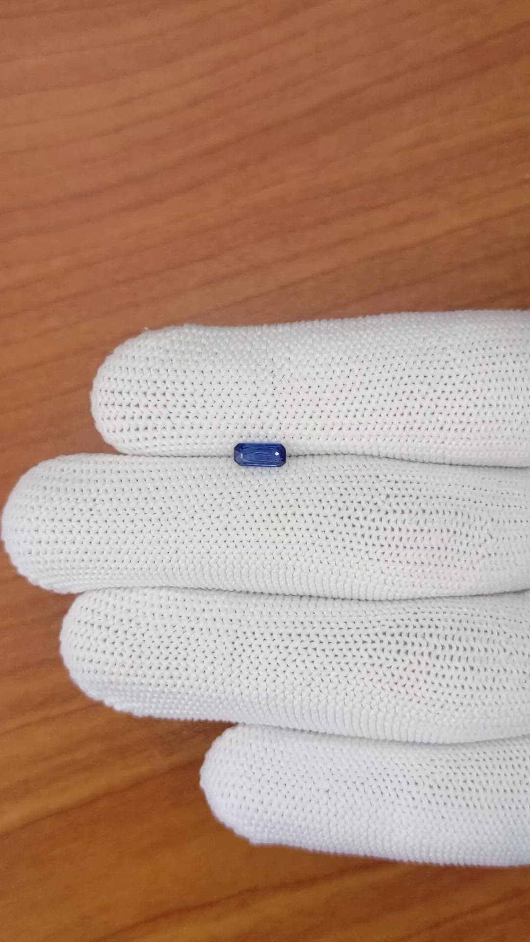 0.46 Ct. Blue Sapphire from Ceylon (Sri Lanka) Size Video