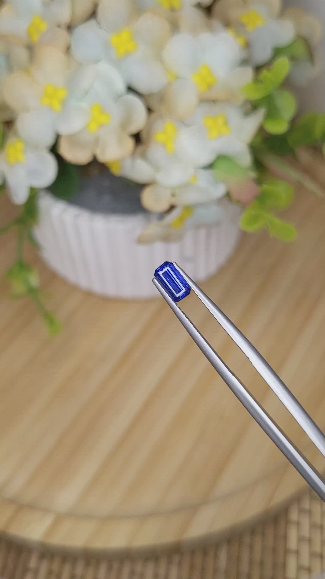 0.61 Ct. Blue Sapphire from Ceylon (Sri Lanka) Size Video