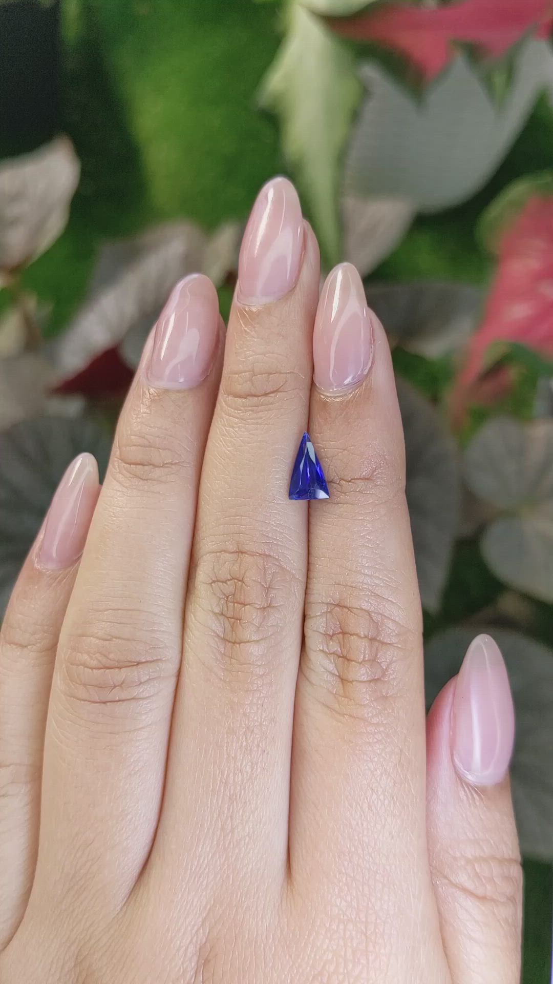 1.04 Ct. Blue Sapphire from Ceylon (Sri Lanka) Size Video