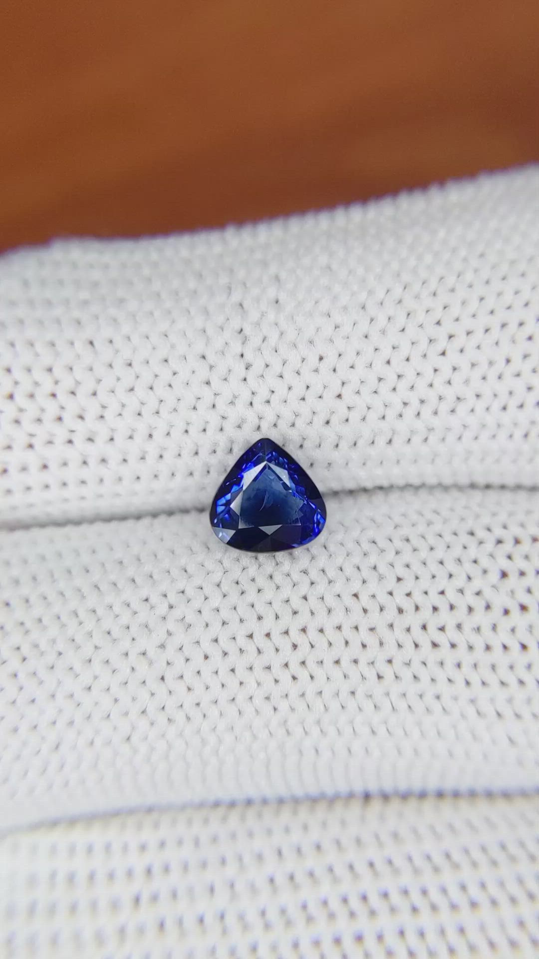 1.20 Ct. Blue Sapphire from Ceylon (Sri Lanka) Size Video