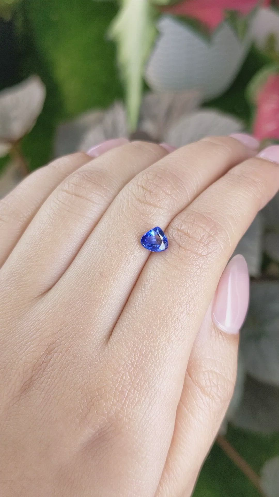 1.18 Ct. Blue Sapphire from Ceylon (Sri Lanka) Size Video