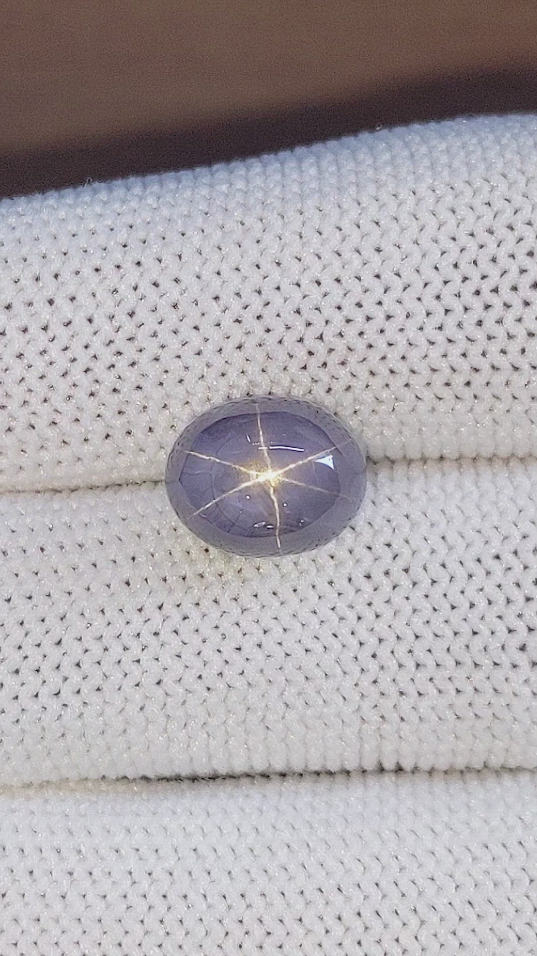 8.75 Ct. Bluish Grey Star Sapphire from Ceylon (Sri Lanka) Size Video
