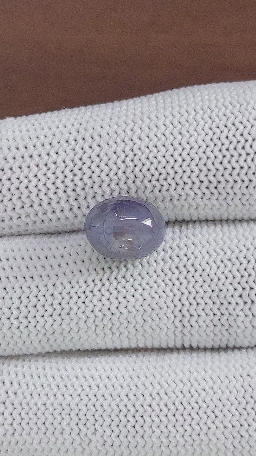 8.75 Ct. Bluish Grey Star Sapphire from Ceylon (Sri Lanka) Size Video
