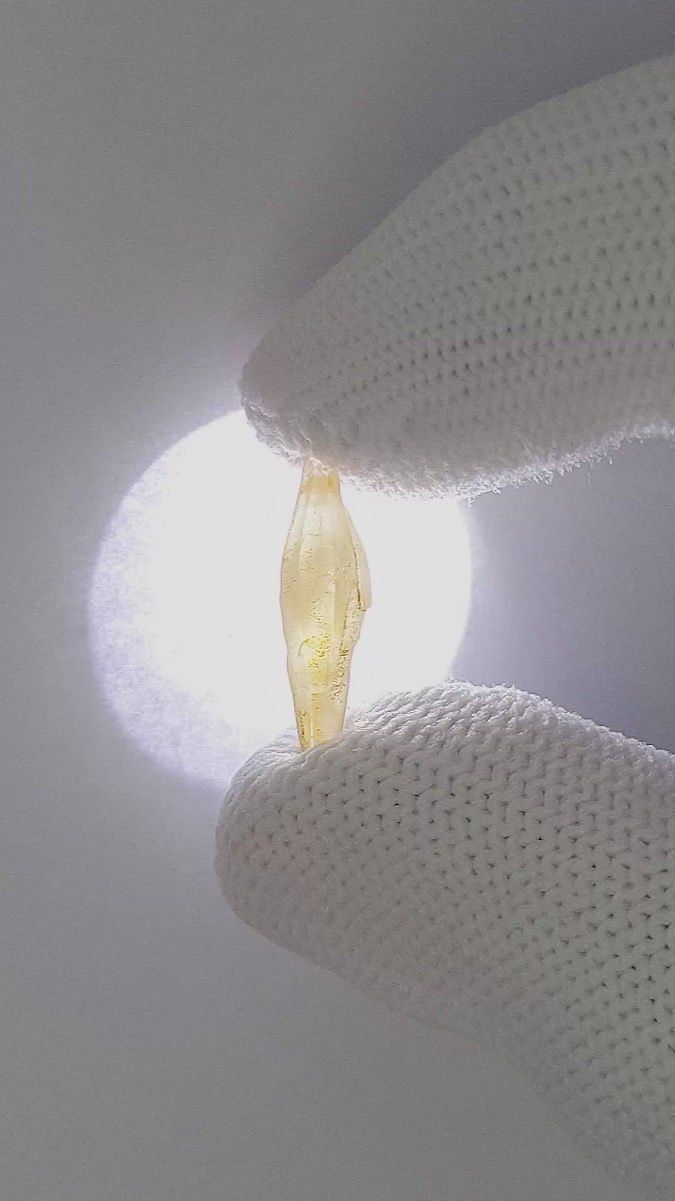 3.15 Ct. Yellow Sapphire from Ceylon (Sri Lanka) Size Video