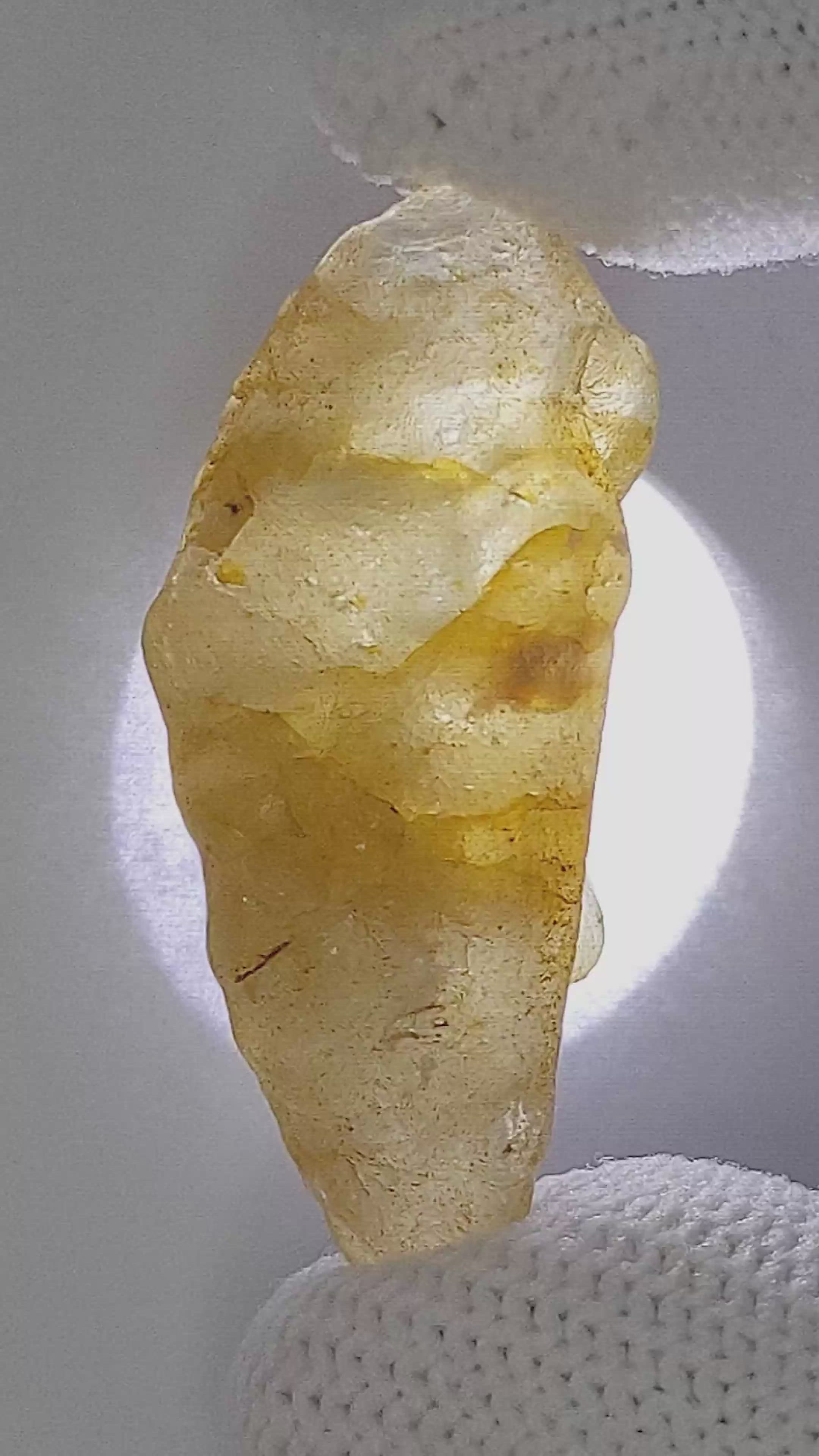 46.99 Ct. Yellow Sapphire from Ceylon (Sri Lanka) Size Video