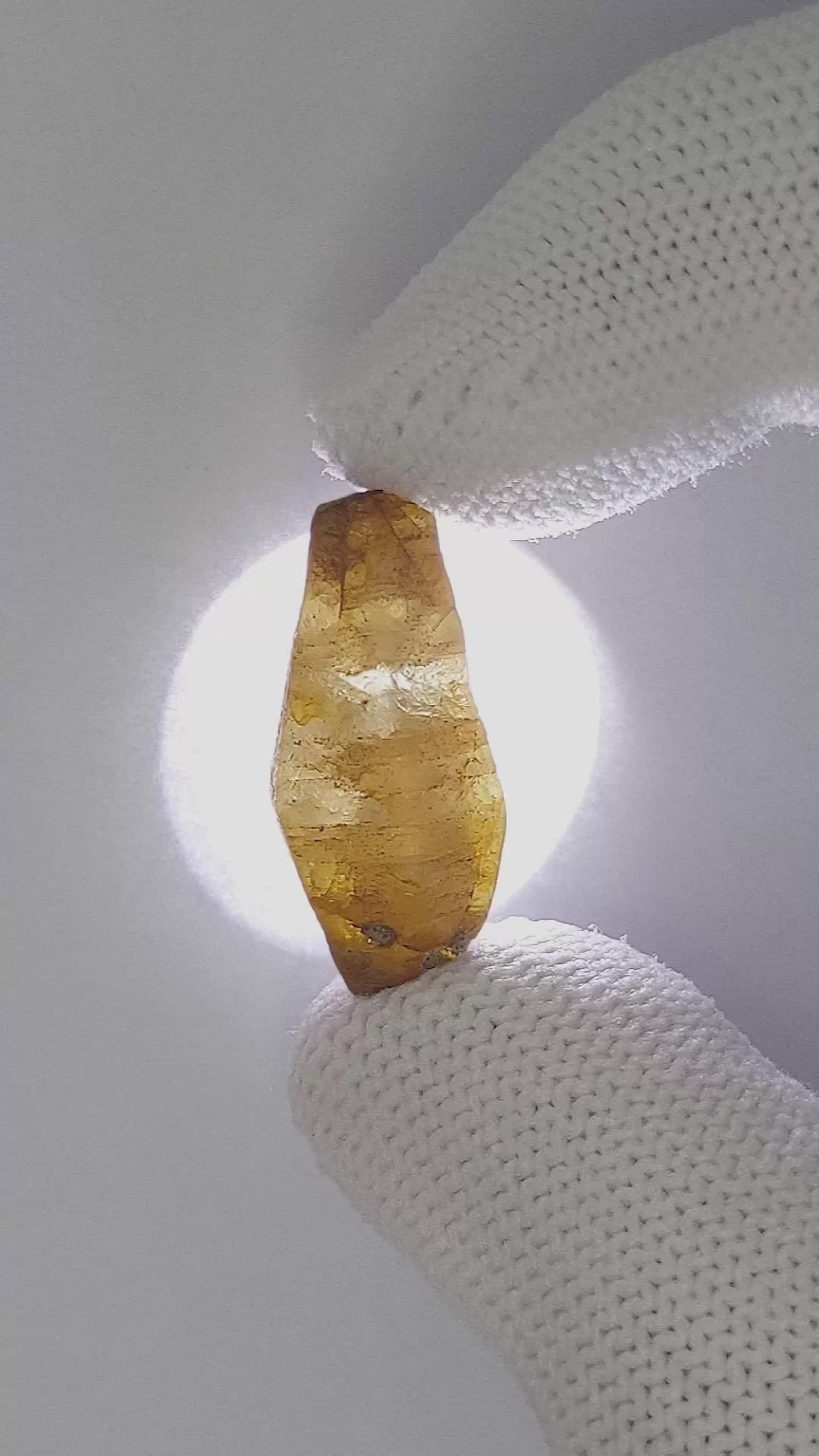 22.58 Ct. Yellow Sapphire from Ceylon (Sri Lanka) Size Video