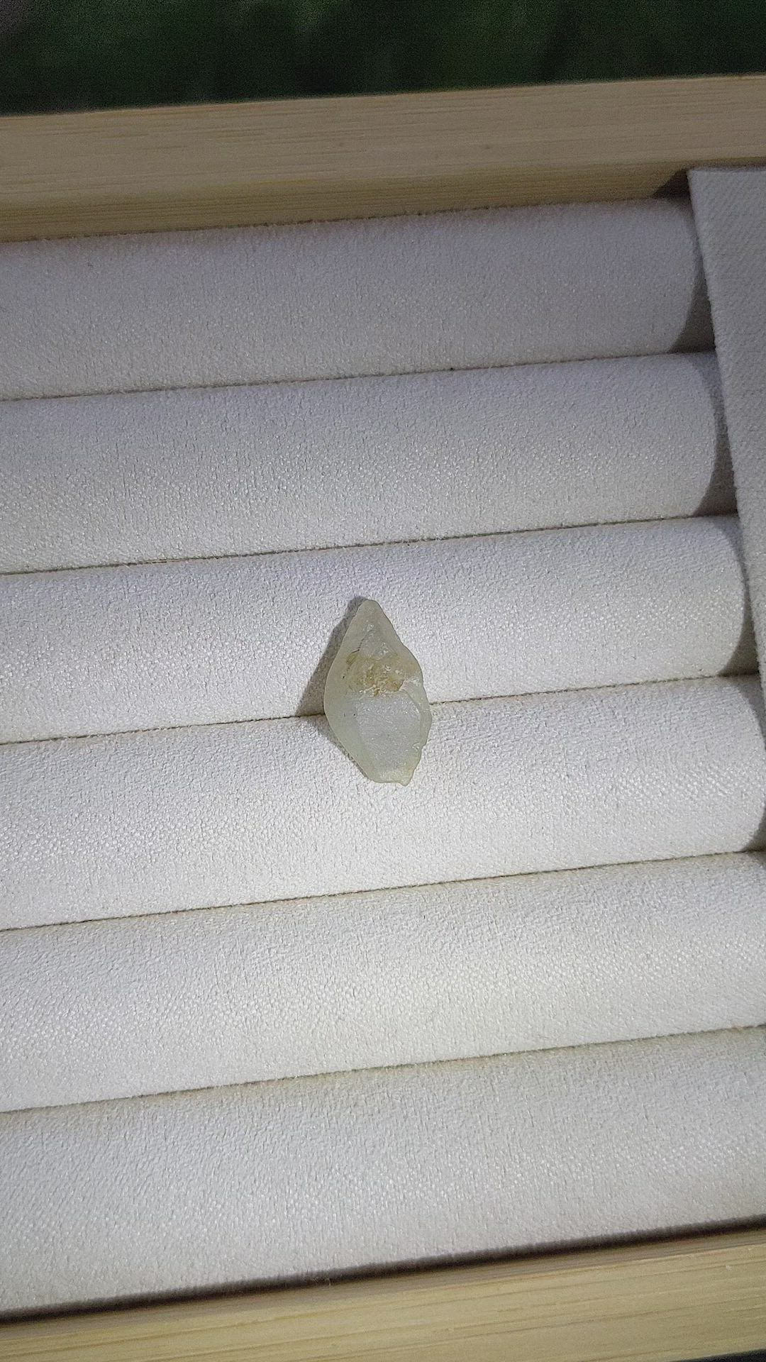 7.77 Ct. White Sapphire from Ceylon (Sri Lanka) Size Video