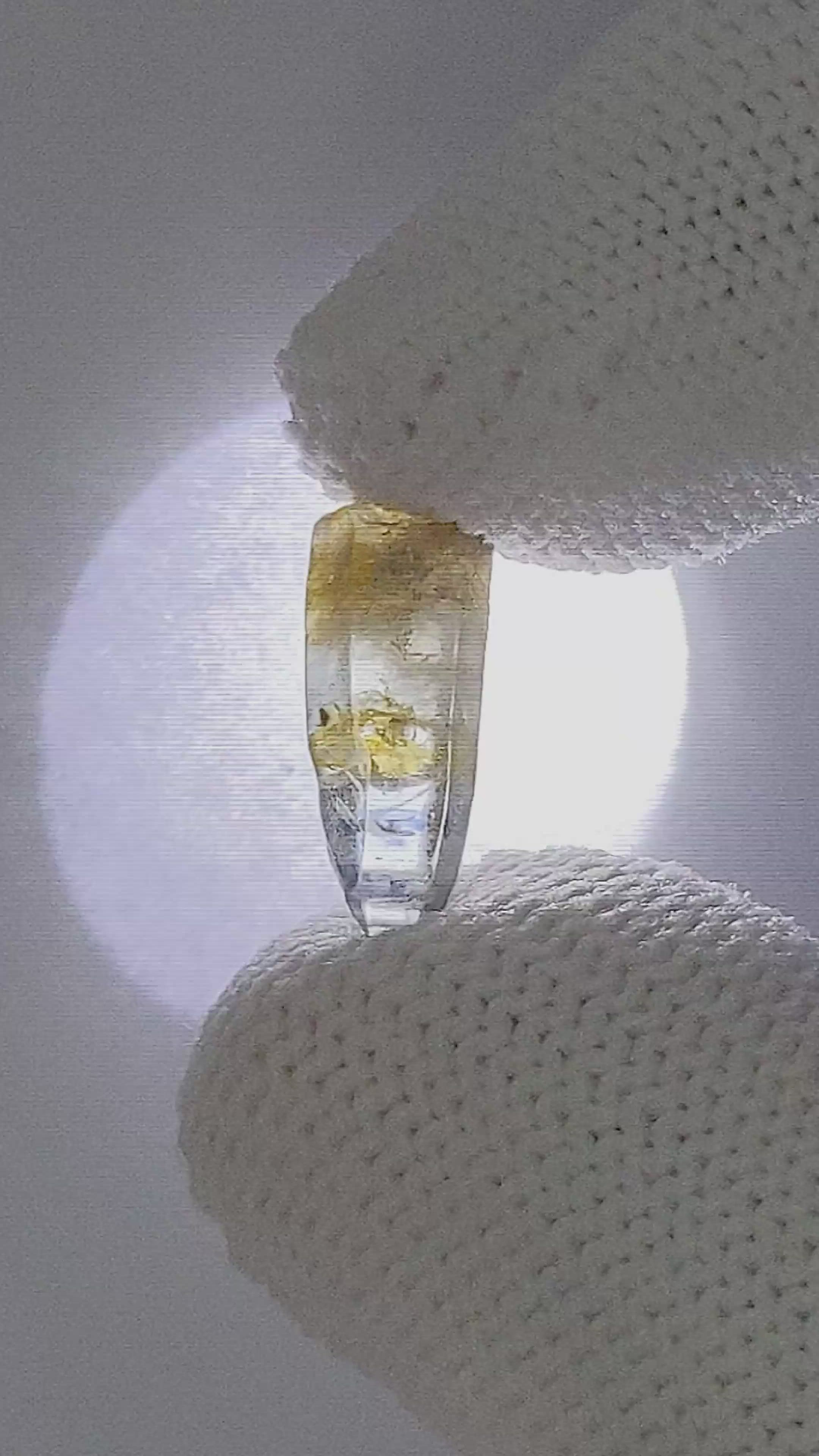4.11 Ct. Bi Color / Parti Sapphire from Ceylon (Sri Lanka) Size Video