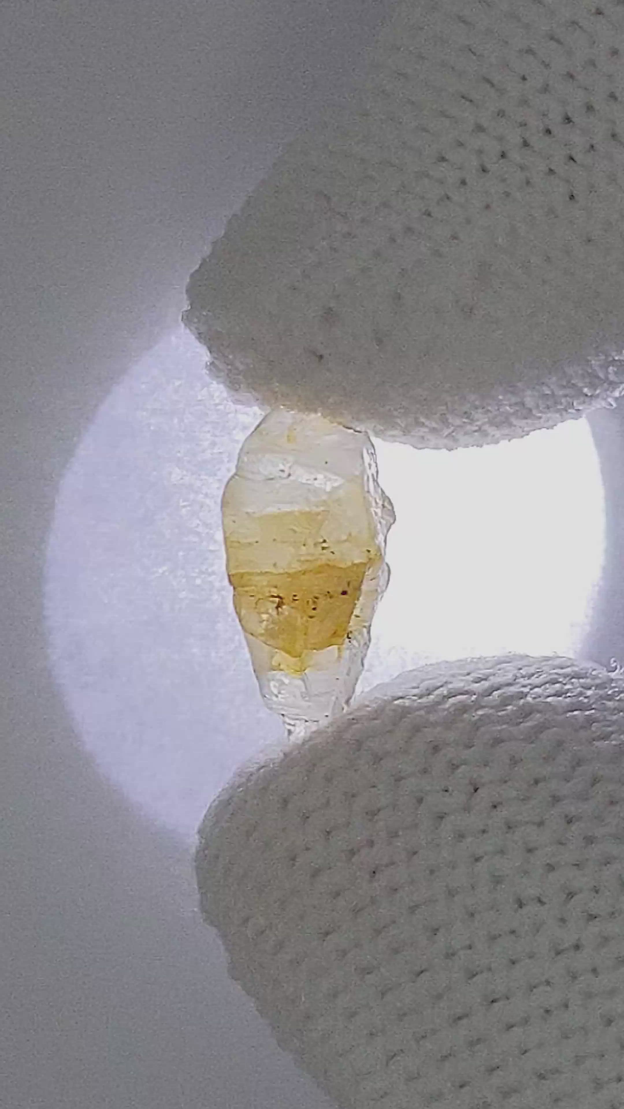 4.62 Ct. Yellow Sapphire from Ceylon (Sri Lanka) Size Video