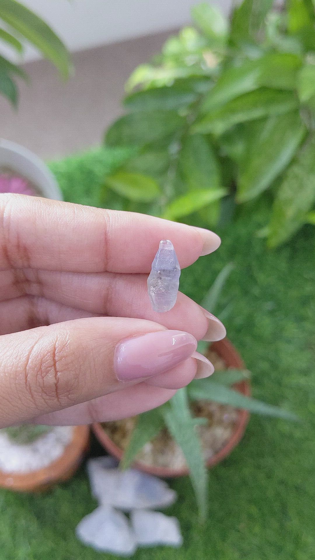 5.69 Ct. Blue Sapphire from Ceylon (Sri Lanka) Size Video