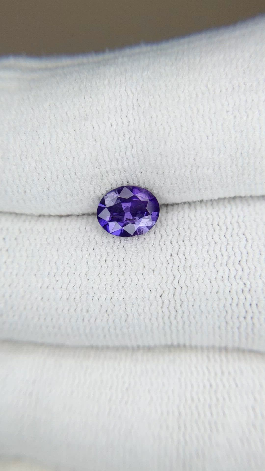 0.88 Ct. Purple Sapphire from Ceylon (Sri Lanka) Size Video