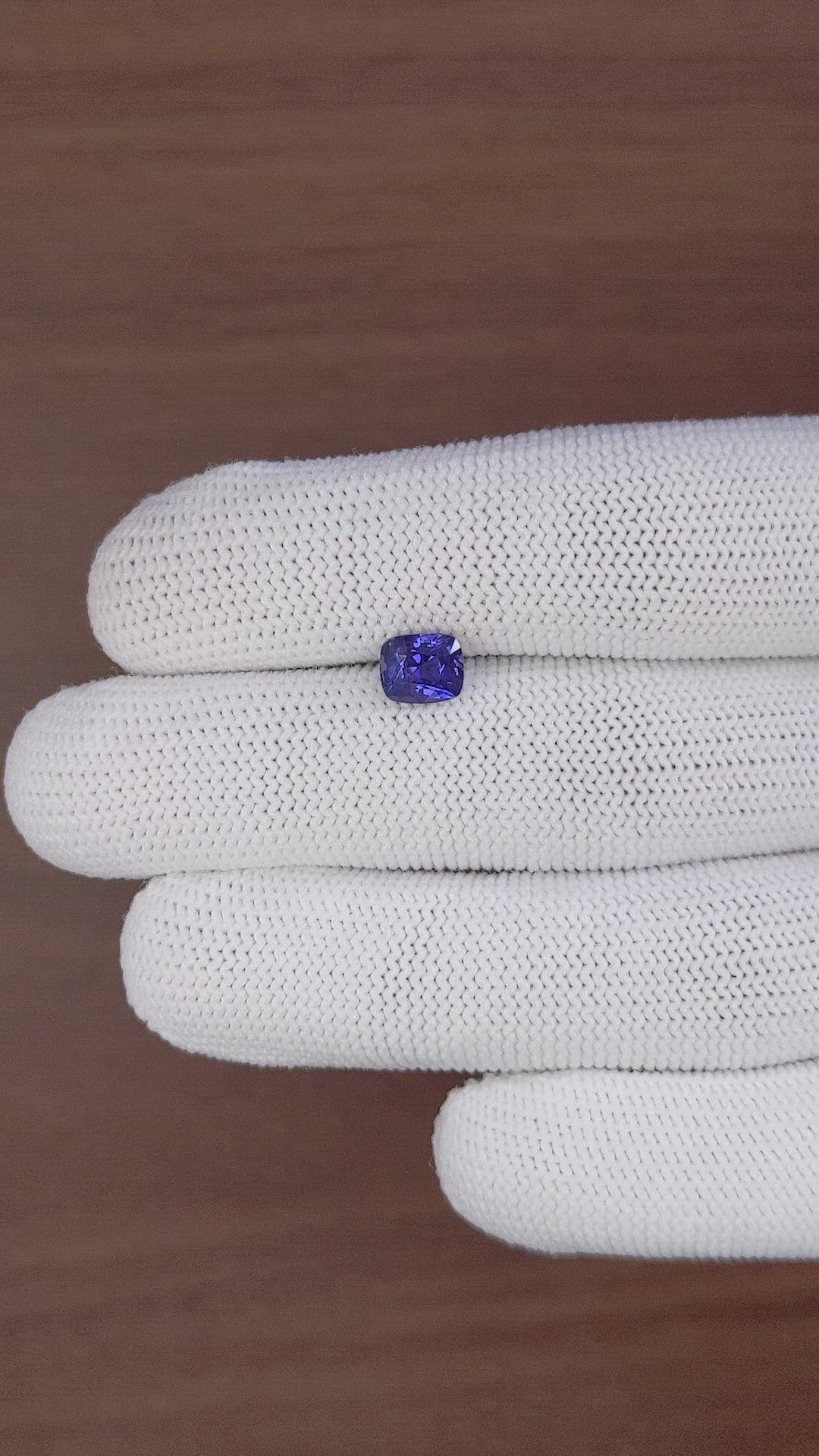 1.61 Ct. Purplish Blue Sapphire from Tanzania Size Video