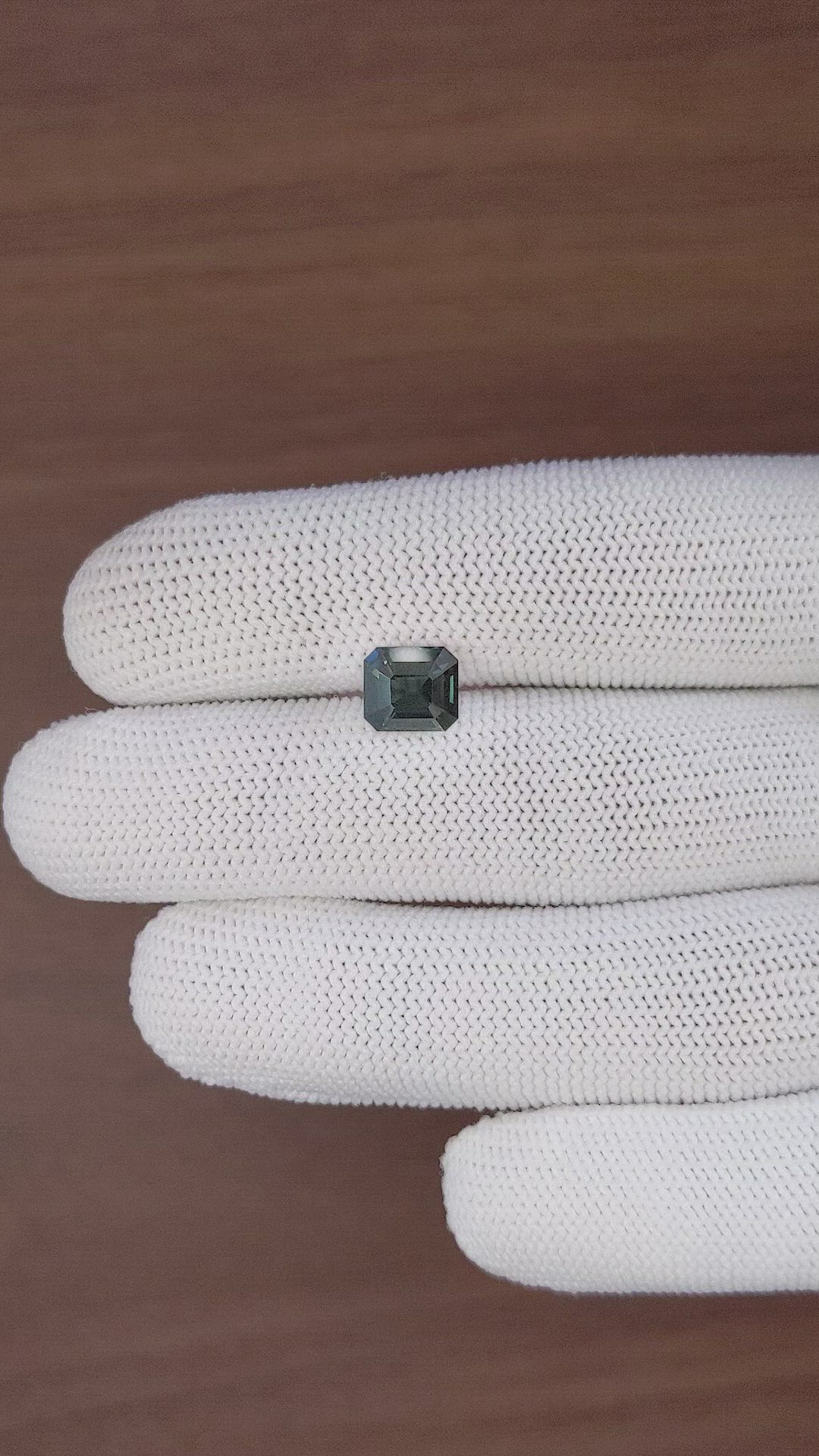 2.67 Ct. Bluish Green Sapphire from Nigeria Size Video