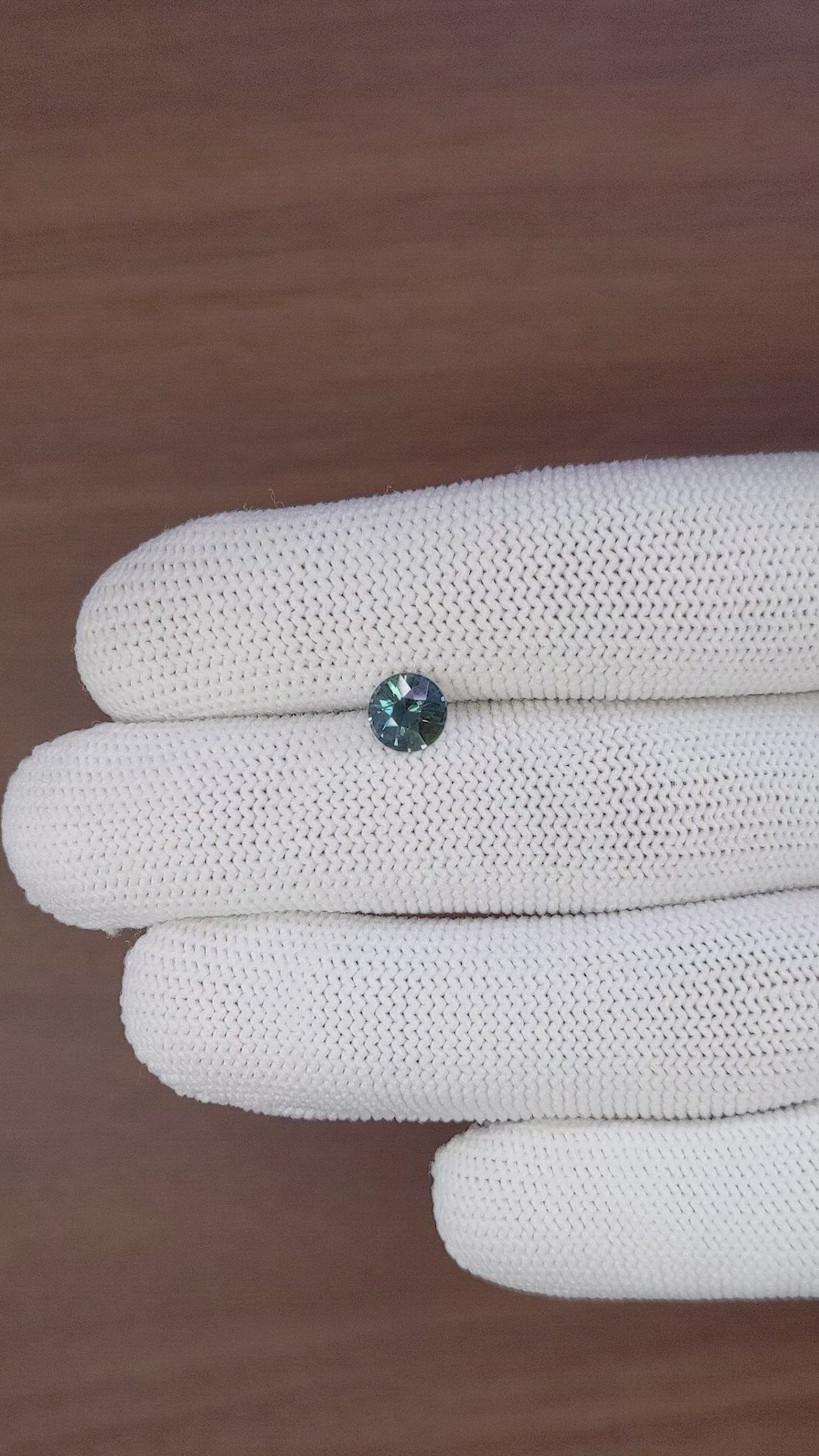 1.28 Ct. Bluish Green Sapphire from Nigeria Size Video